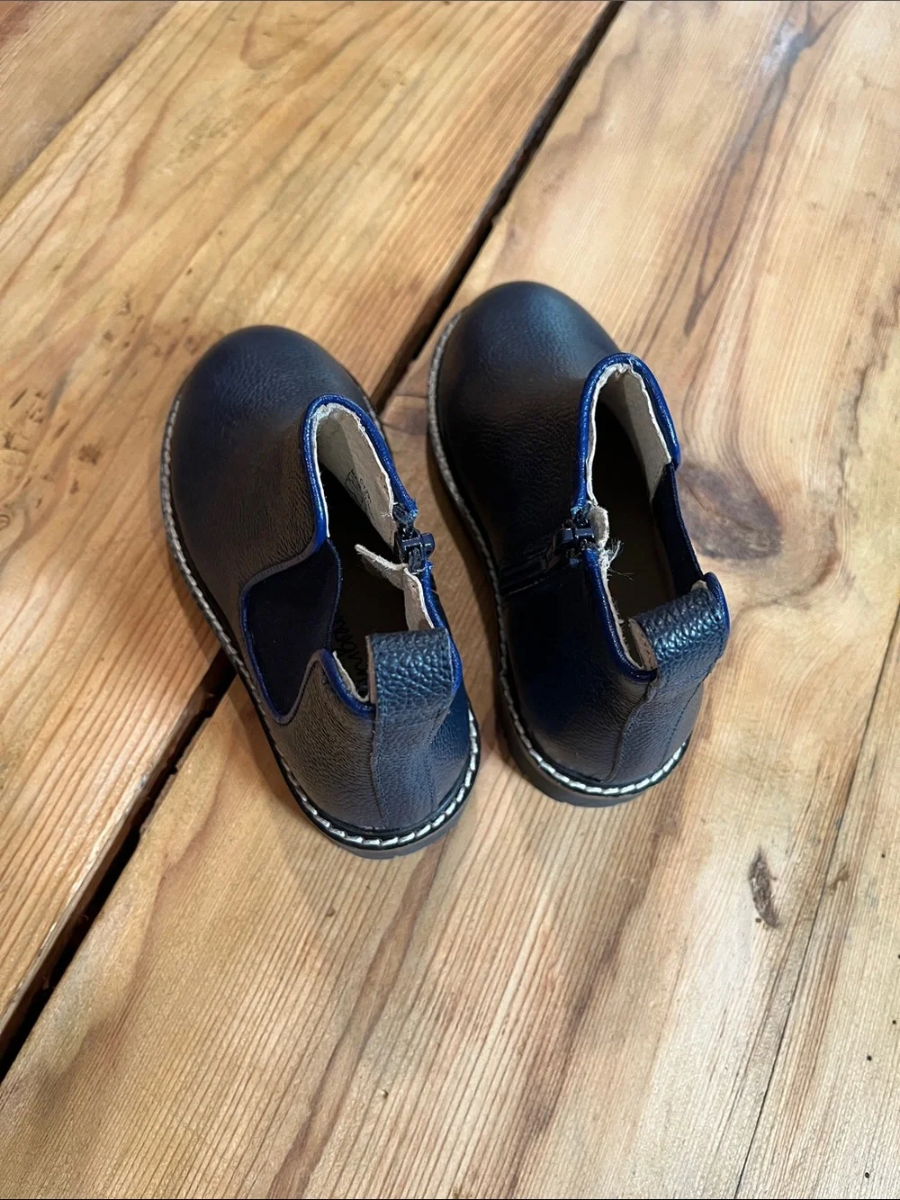 MINI BODEN 27 Navy Blue Leather Boots Side Zipper